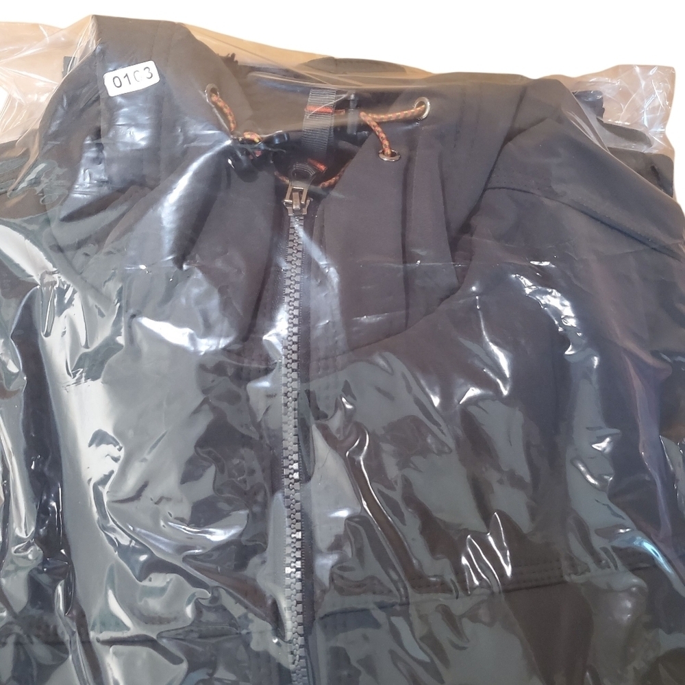 Hawke & Co Charcoal Hooded Windbreaker. MED. H103 - Picture 9 of 10